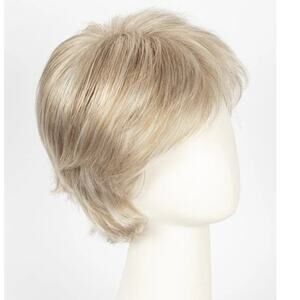 NIB Raquel Welch Signature Collection Voltage R23S Glazed Vanilla New In Box